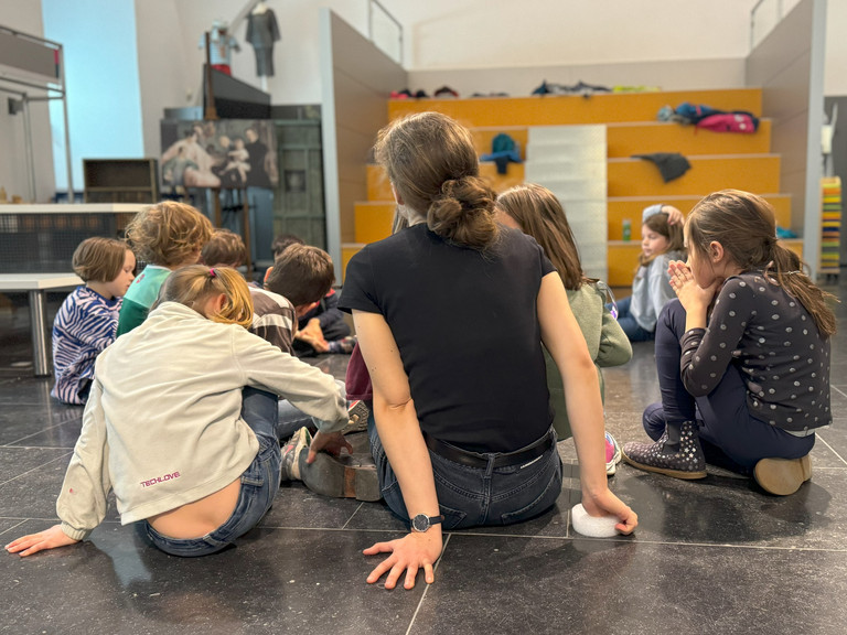 Museumswerkstatt: Geprägt – Geritzt – Geknüllt.